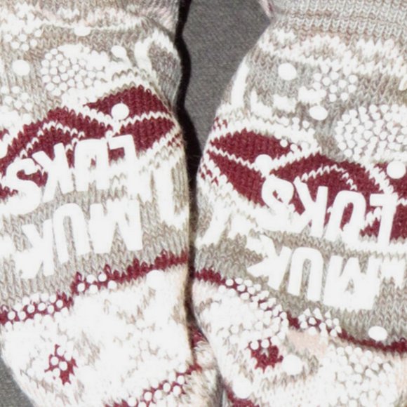 Muk Luks Cabin Socks Slip Resistant Faux Shearling Lining ONE SIZE Slipper Socks - Picture 10 of 11